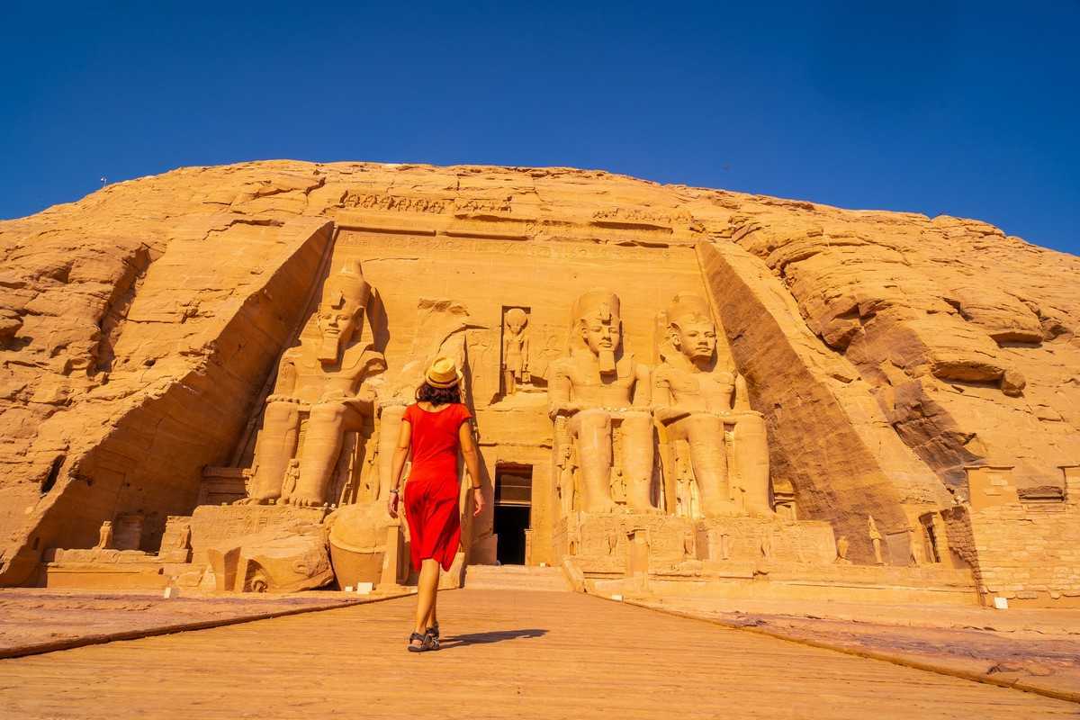 ABU SIMBEL TOUR FROM ASWAN